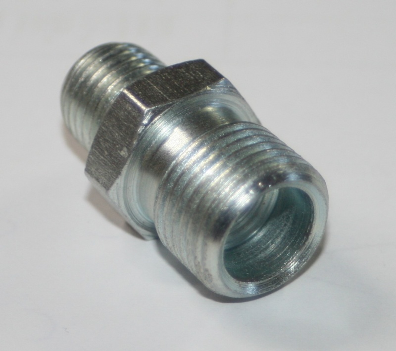 Переходник М14 - М18 (под трубку ф 12) (аналог 65115-1104018)