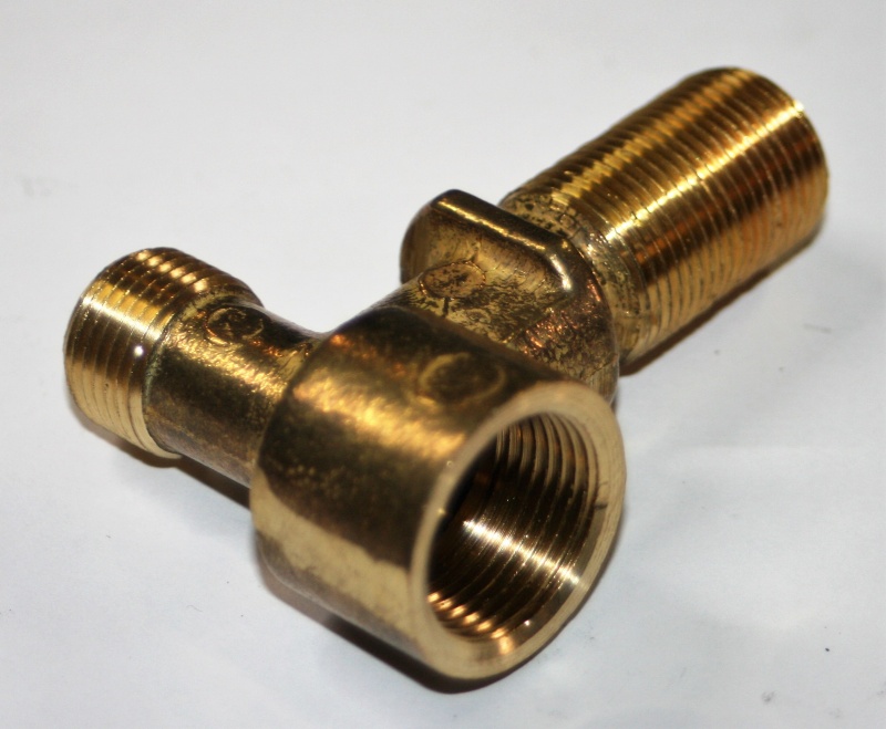 Тройник М18 х М20 х В22 (861091-01)