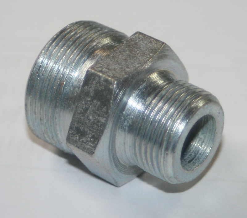 Переходник М22 - М30 (на гидрораспределитель)